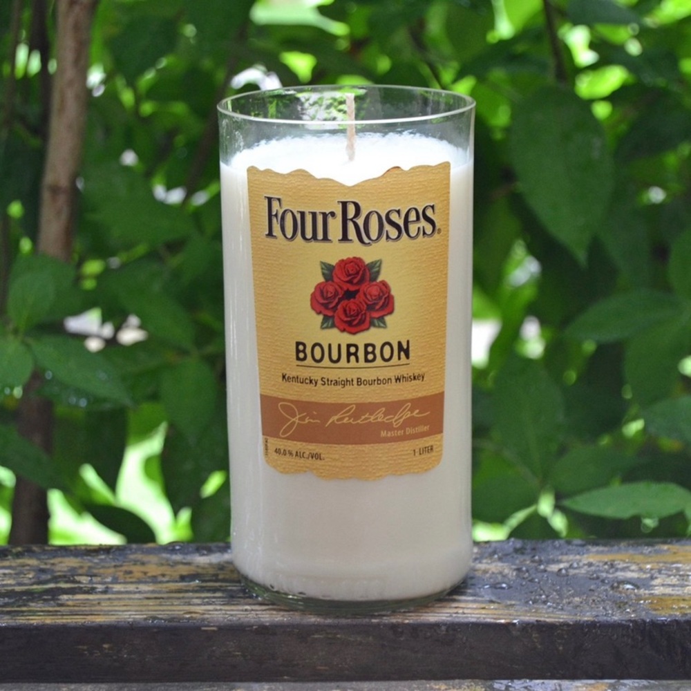 💜 Empty Four Roses Bourbon Bottle - Picture 11 of 12